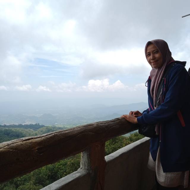 titinsuhartinimaulana