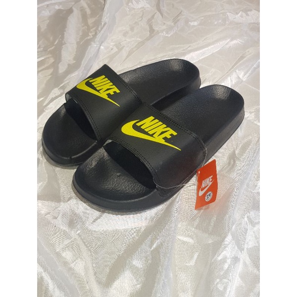SANDAL NIKE BENASSI/SANDAL FLIPFLOP SELOP