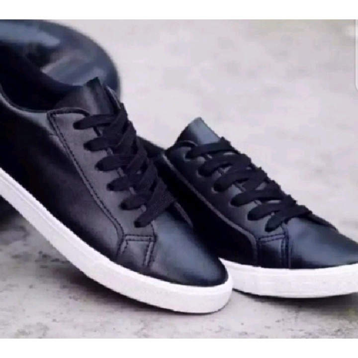 SEPATU SNEAKERS WANITA UNISEX JALAN SANTAI SEPATU SEKOLAH KULIAH KANTOR FULL BLACK TERLARIS COD