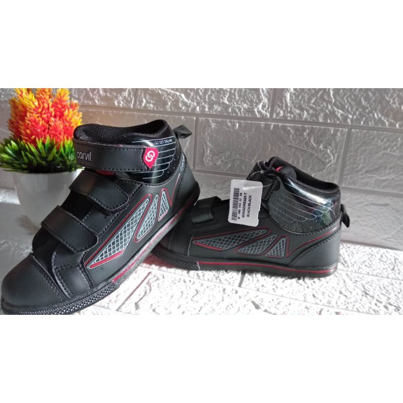 sepatu sekolah anak carvil