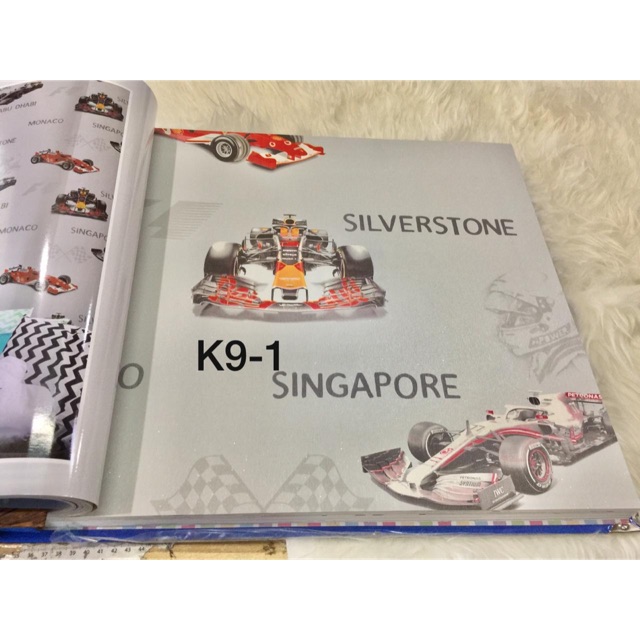 Foto Wallpaper Mobil Balap