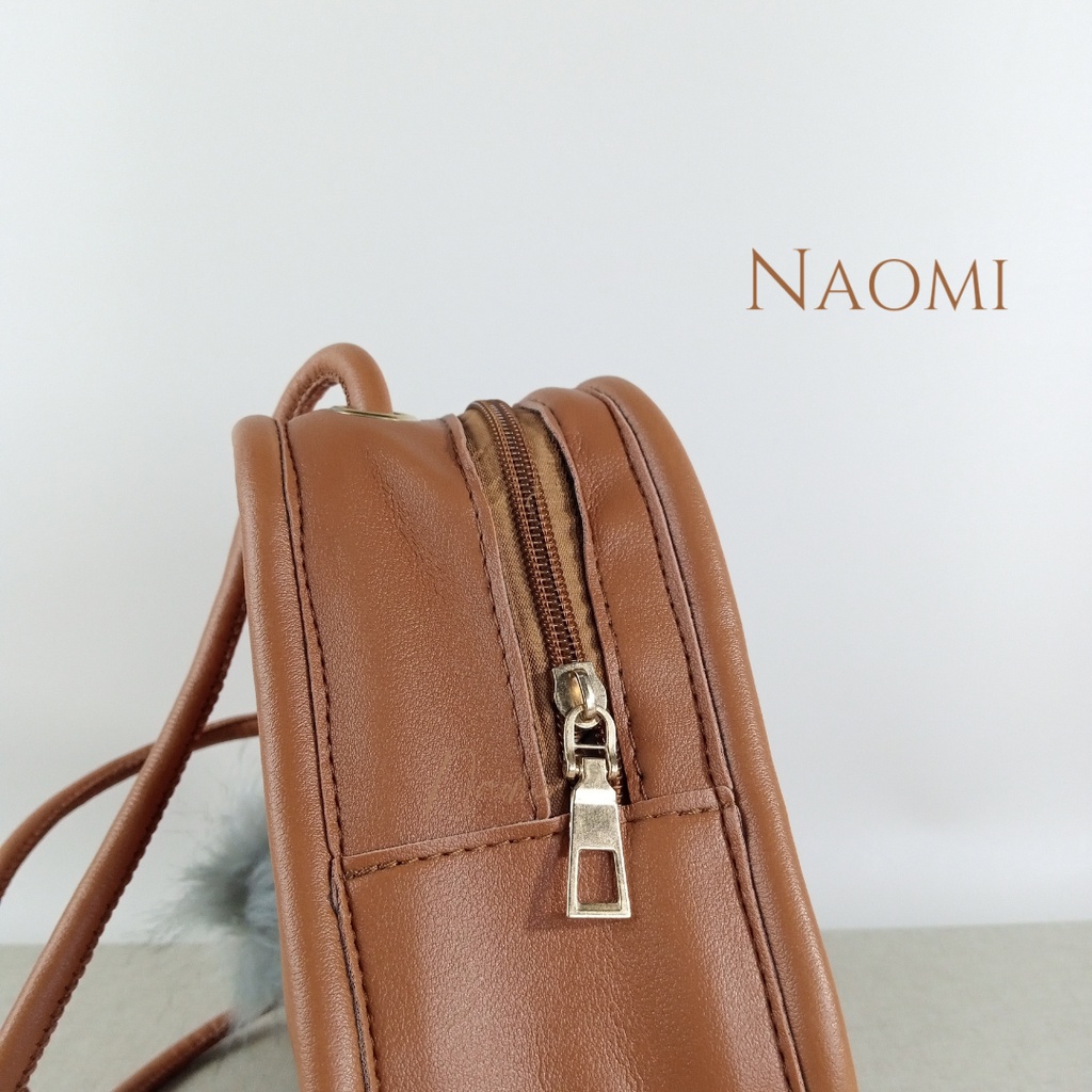 NAOMI - Emily Sling Bag Square Import Premium - Tas Selempang Simple OOTD - Fashion Bag Wanita Premium - Hand Bag Hangout - Tas Wanita - Tas Naomi - Naomi Bag