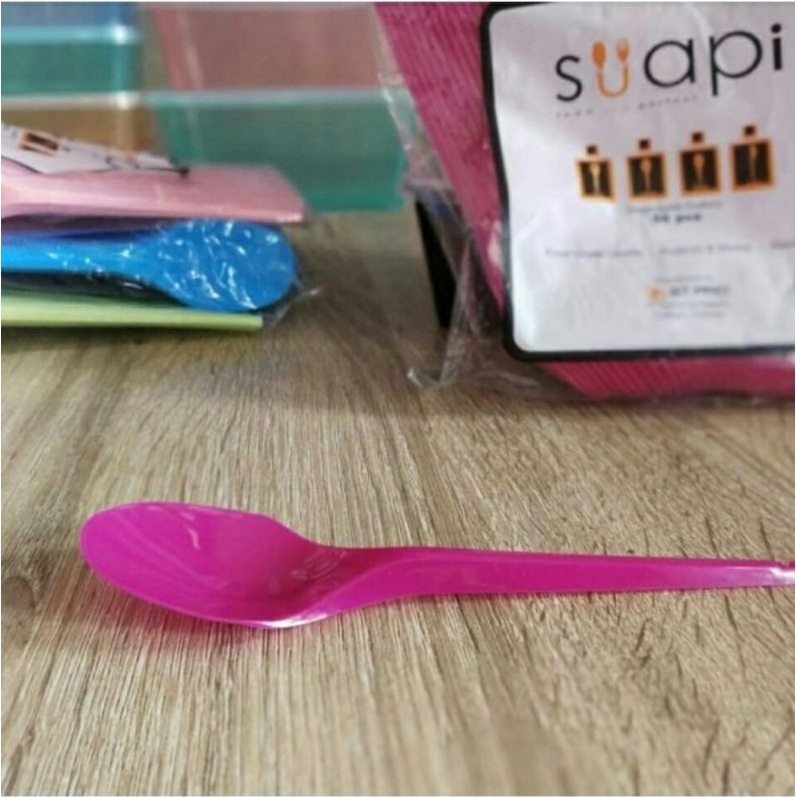 SENDOK PLASTIK SUAPI warna Fuchsia