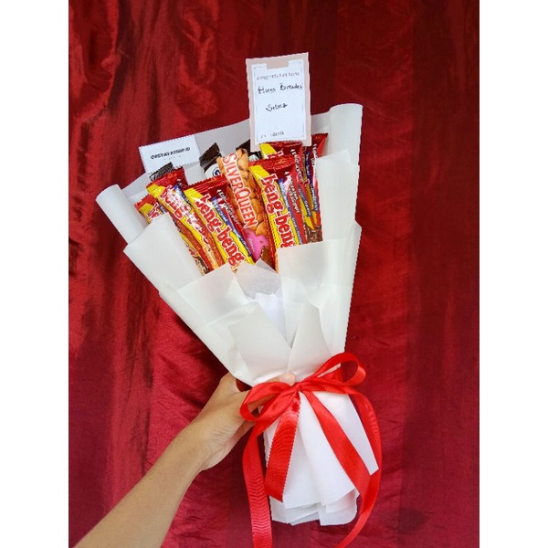 

HADIAH WISUDA / BUKET WISUDA / KADO ULANG TAHUN / BUKET SNACK / MURAH