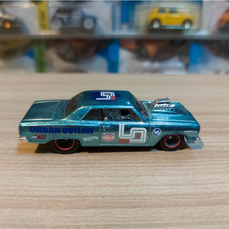 HOT WHEELS 64 CHEVELLE LOOSE - SUPER TREASURE HUNT - THS - STH