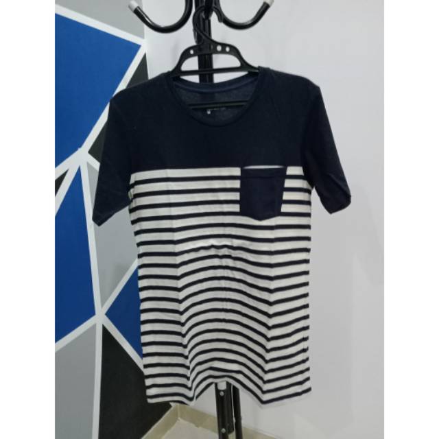 Kaos Strip Tirajeans