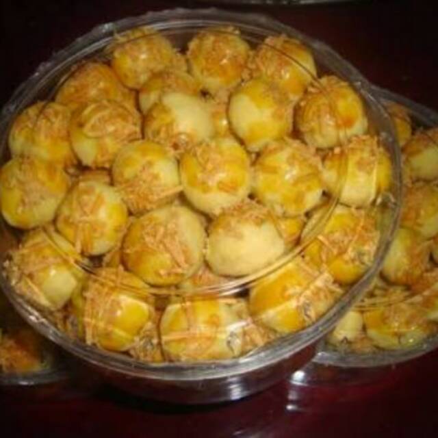 

Kue nastar keju