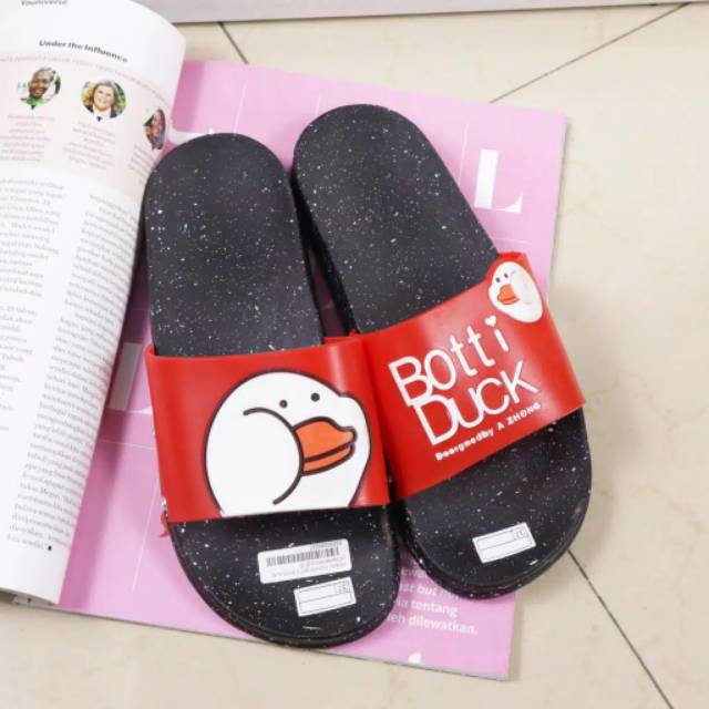 Sandal karakter cartoon timbul botti duck