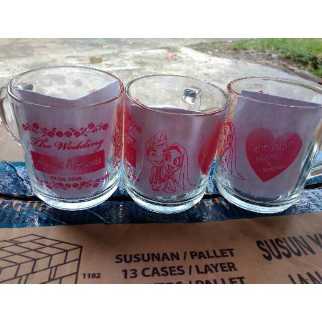 Souvenir gelas gagang bening