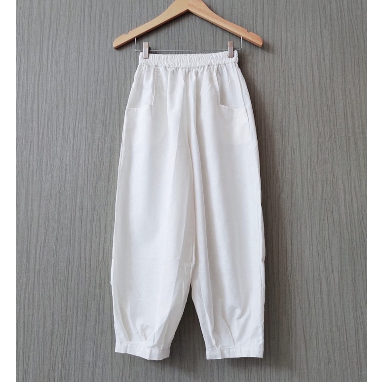 CoD- Hinata Pants- Celana Santai 7/9- Celana Kulot Wanita- Celana Baggy Rami Premium- Celana Panjang-Broken White
