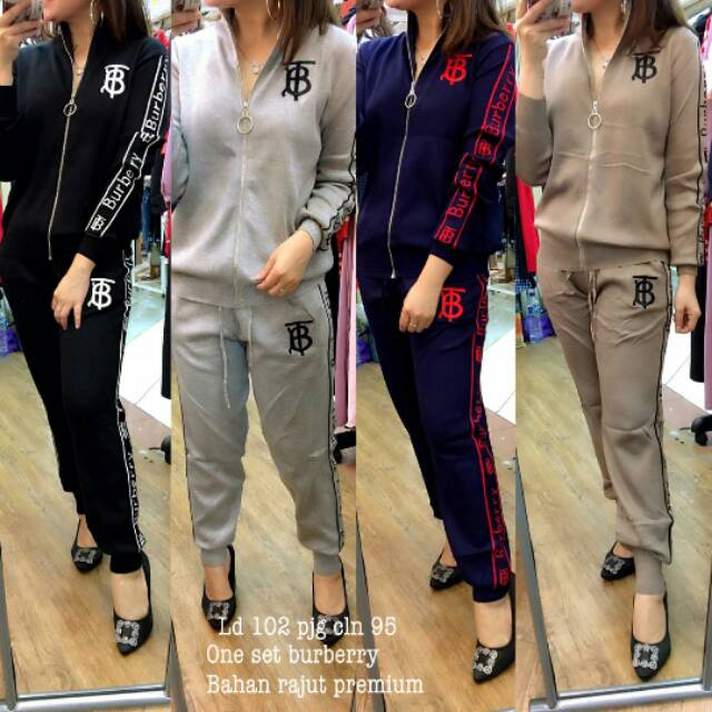 One set burberry rajut import murah