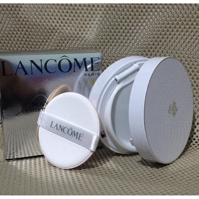 Lancome Blanc Expert Cushion Compact
