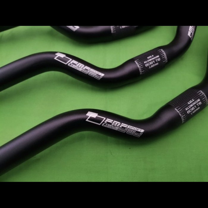 Handlebar Stang FMF Mid Rise Riser 25,4x520mm Aluminium Alloy - Hitam