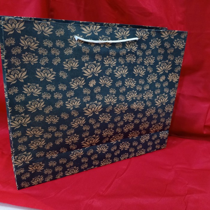 

✨ BISA COD ✨ paper bag xl landscape batik isi 12 pcs terlaris dan termurah