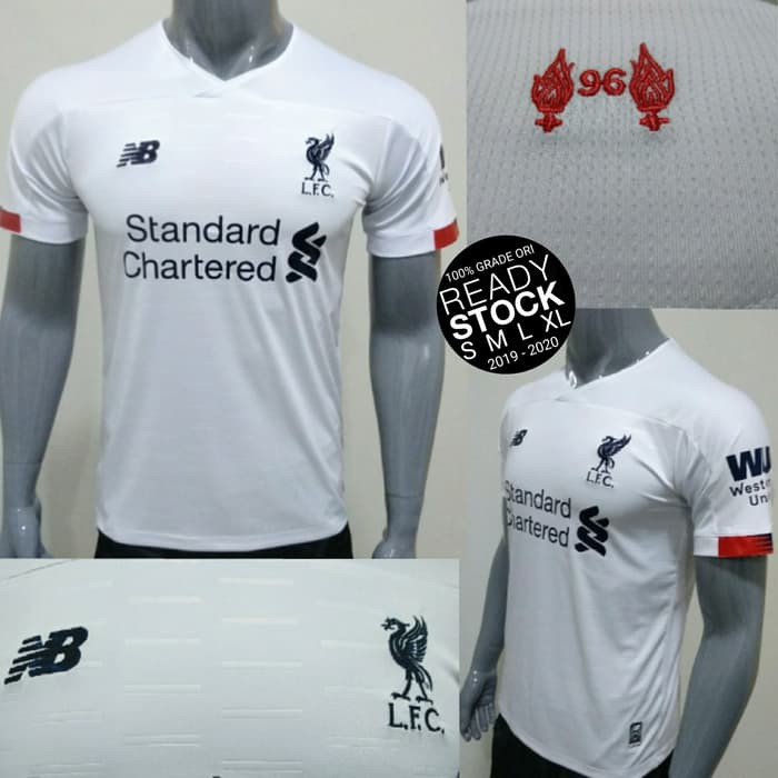 baju liverpool away