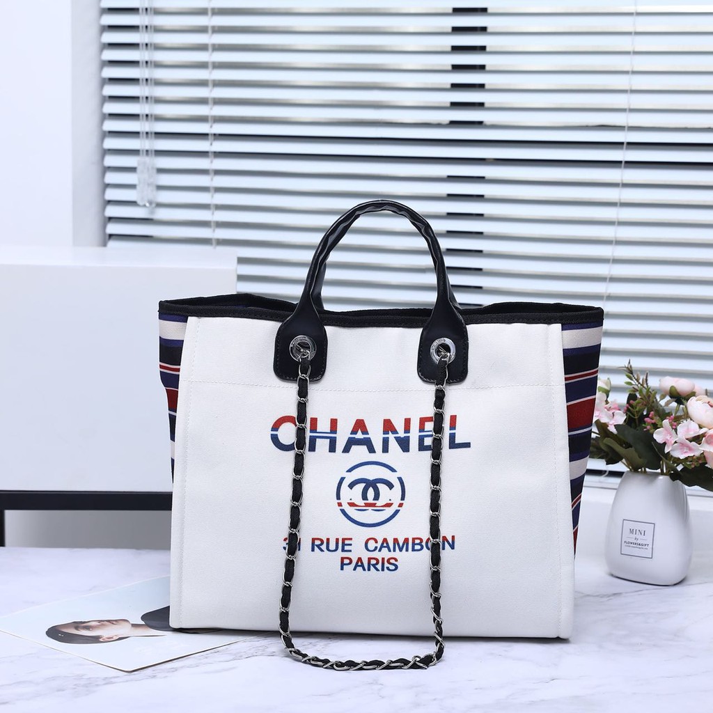 Chanel Deauville Canvas Shopping Tote Bag..... Kode R2036