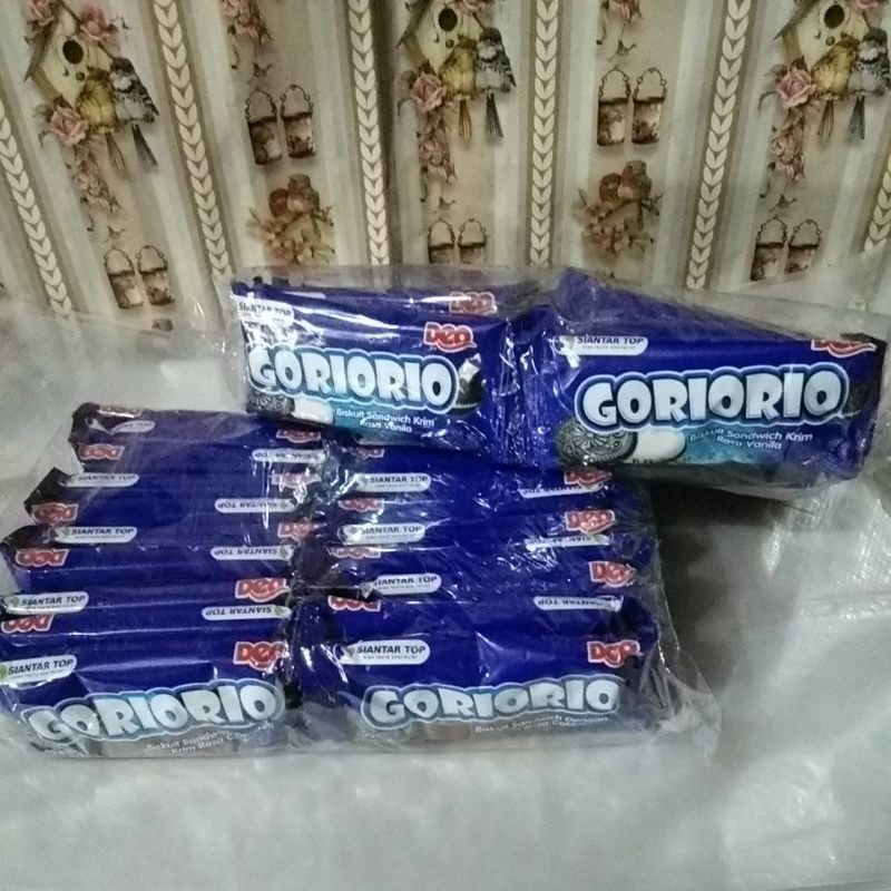 

Gorio rio biskuit sandwich krim coklat/vanila isi 20pics