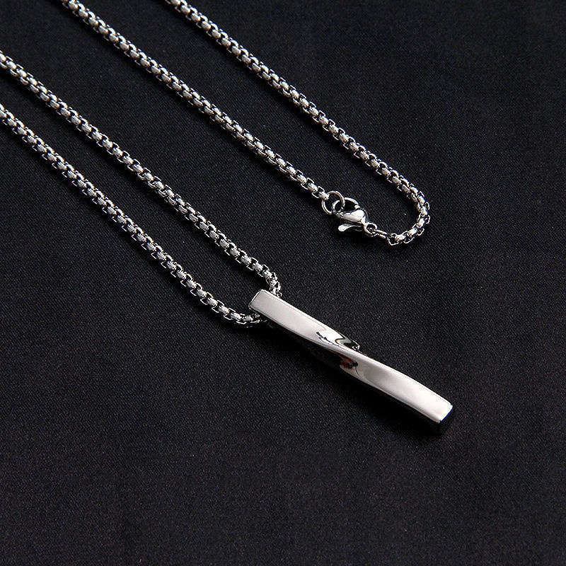 Kalung Rantai Liontin Persegi Panjang Bahan Stainless Steel Warna Hitam Untuk Hadiah