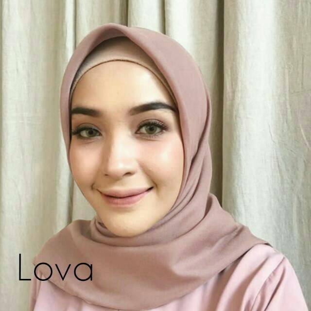 Hijab Jilbab Premium Voal Ultima Fit Original 100% by Vanilla Hijab