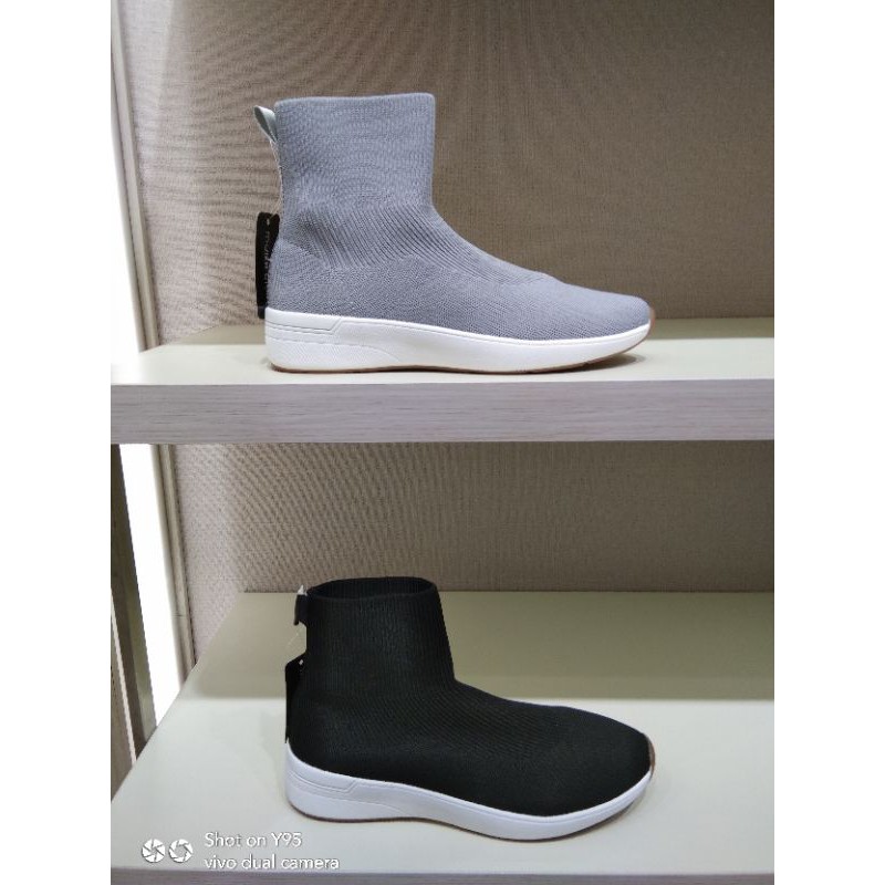 Marie Claire Original Store sepatu boots