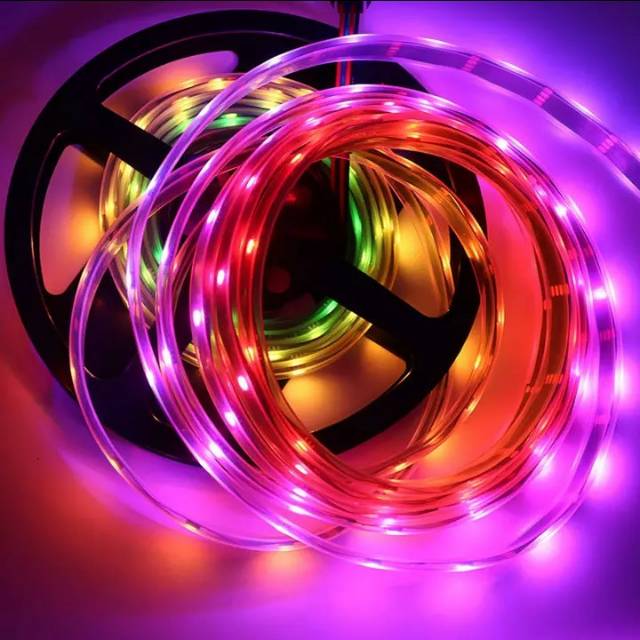 Lampu Led Strip Running SMD 5050 RGB Berjalan Horse race Set Adaptor Lengkap Otomatis Tanpa Remote