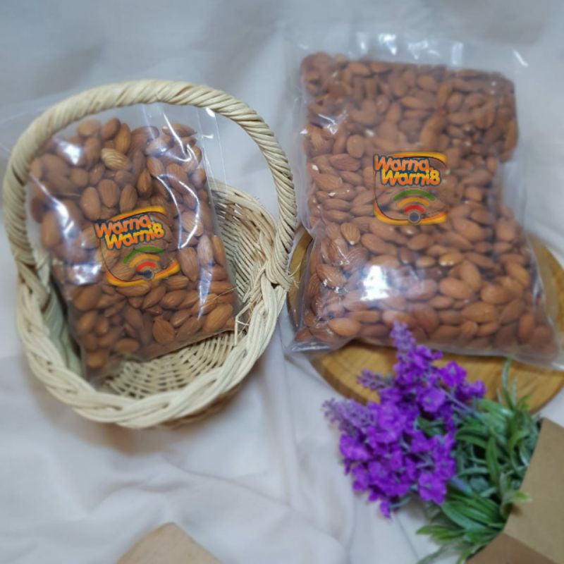 

kacang almond panggang / roasted almond 1kg