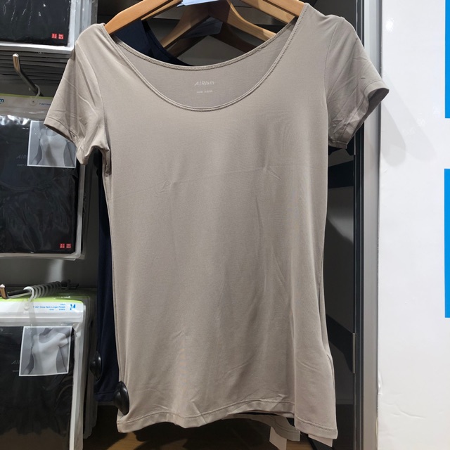 JASTIP UNIQLO_T shirt Airism