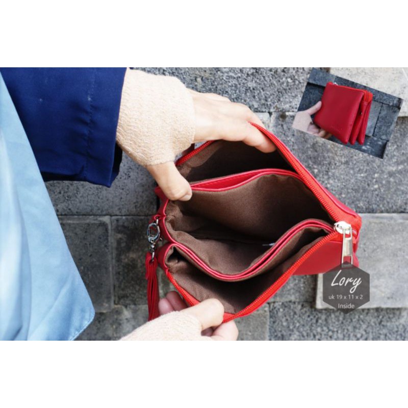 LORY POUCH