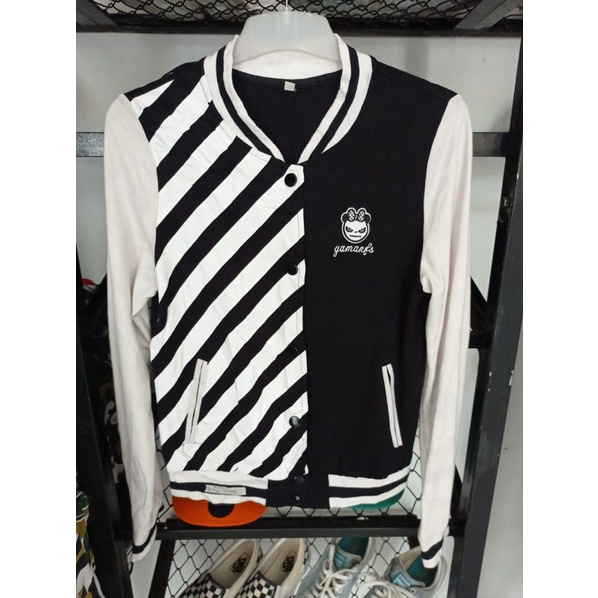 JAKET VARSITY SECOND
