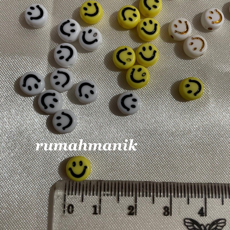 Monte Smile / Manik Smile Aklirik Kecil (10pcs) 7mm