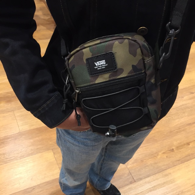 vans camo sling bag