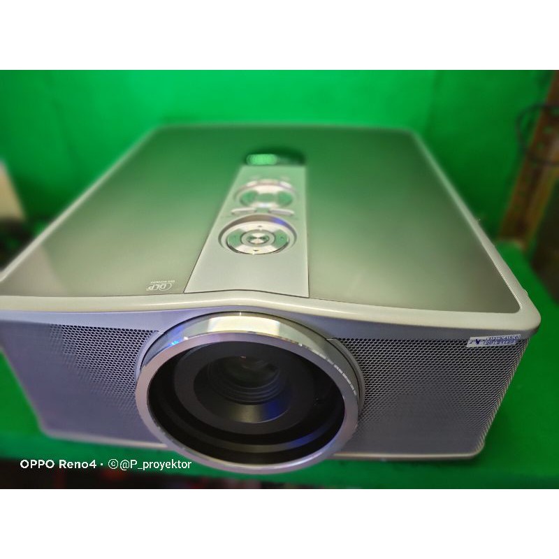 proyektor optoma 5000ansi
