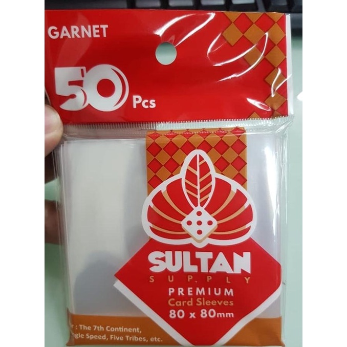 

Card Sleeves Sultan 50pcs Size 80 x 80 mm - Garnet
