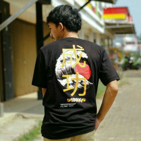 T-SHIRT JEPANG OMBAK
