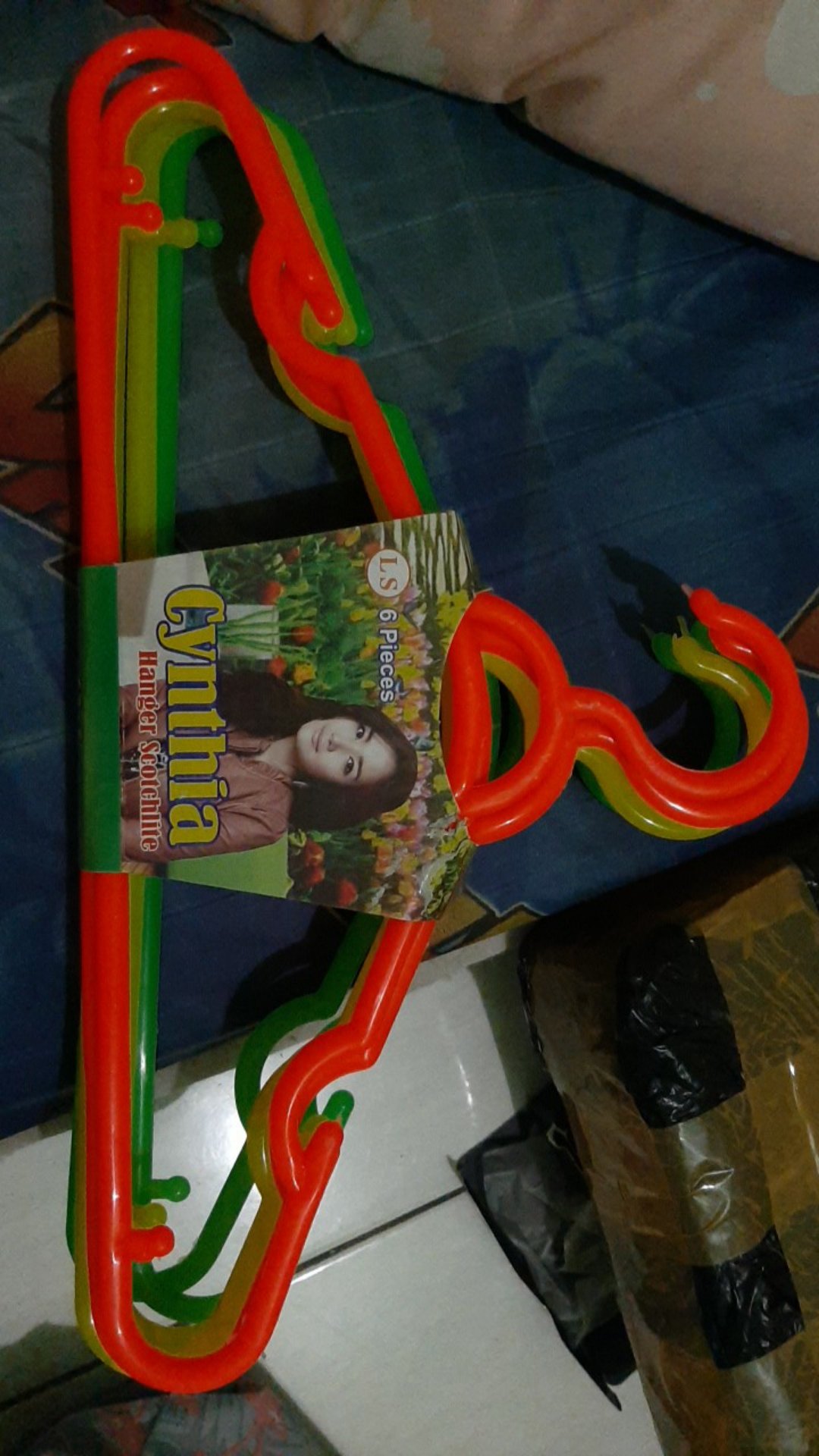 Hanger Gantungan Baju