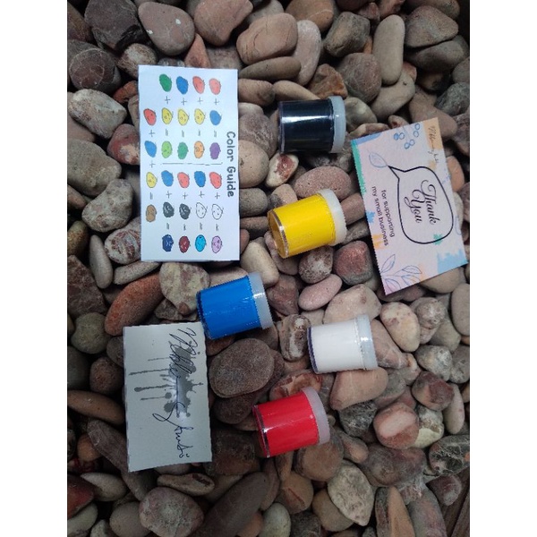 

Cat kain/ kaos/ sepatu/ tas (paket) 15ml