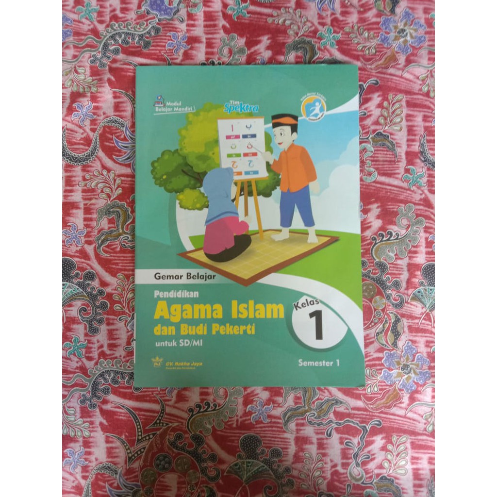 BUKU PELAJARAN SPEKTRA KELAS 1 PAI - SEMESTER 1