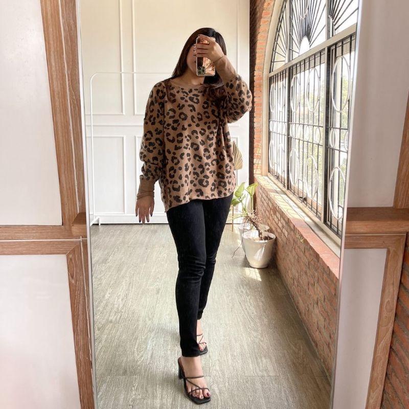 Sweater Wanita Sweater Motif Leopard Sweater Kaos Motif Aumi