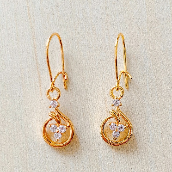 Anting Wanita Cubic Kristal Zirconia Gold Xuping