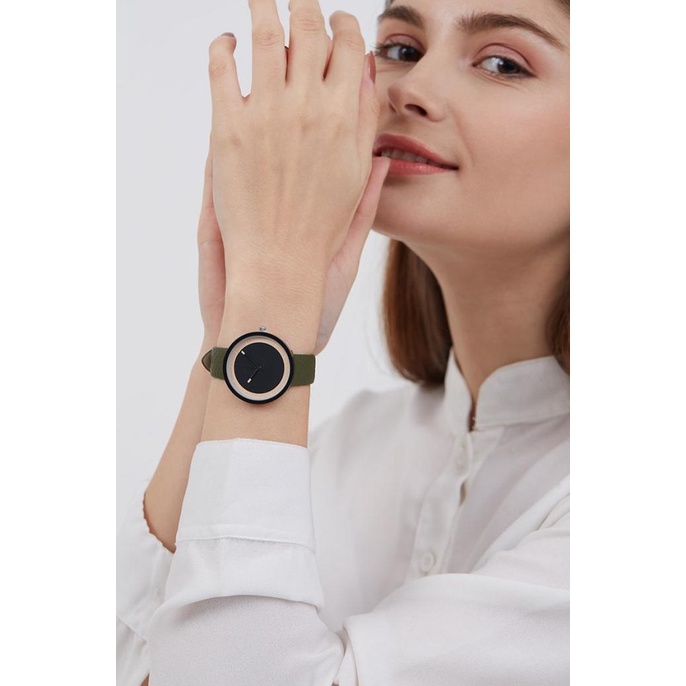 Berrybenka - Jam Tangan Kulit Wanita Bitha Janice Classic Watch