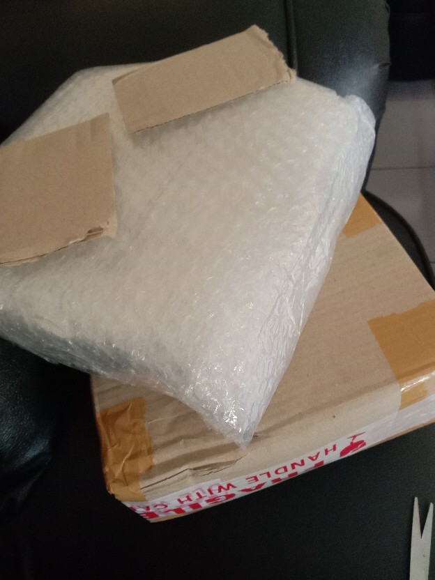 Piring Putih List Emas / Ukuran 22,5cm / Piring Makan 9