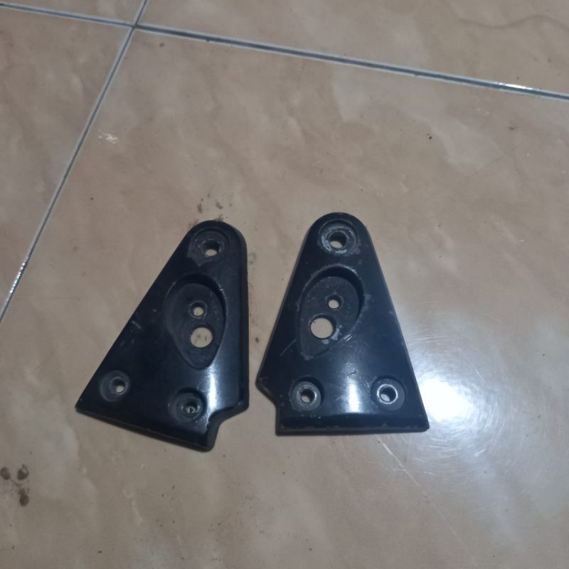 KUPINGAN TIGER REVO 2008 2007 PANGKON BREKET HEADLAMP TIREV