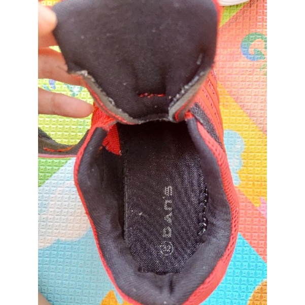 Preloved sepatu anak cowok laki-laki Dan's merah ada lampu