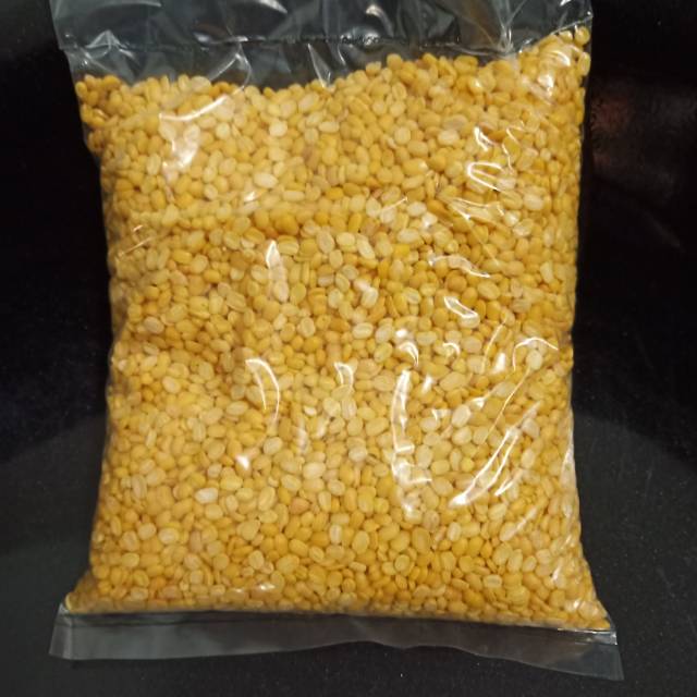 

Moong Dhal / Split Mung Bean 1 Kg/ kacang hijau kupas