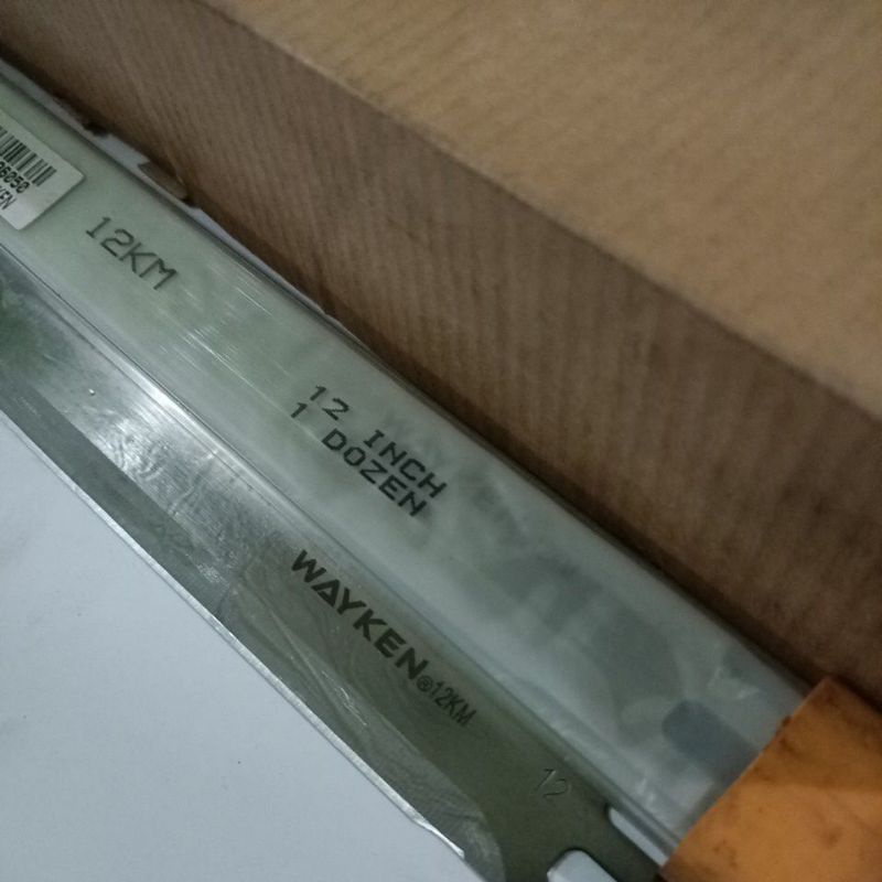 pisau km 12 inch merk wayken (1lusin)