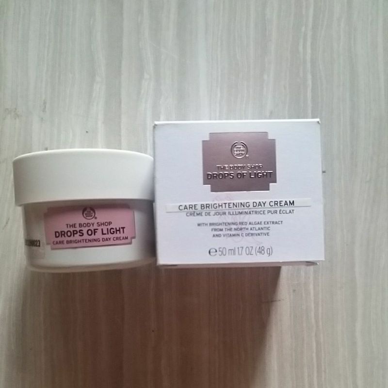 The Body Shop Drops of Light Care Brightening Day Cream