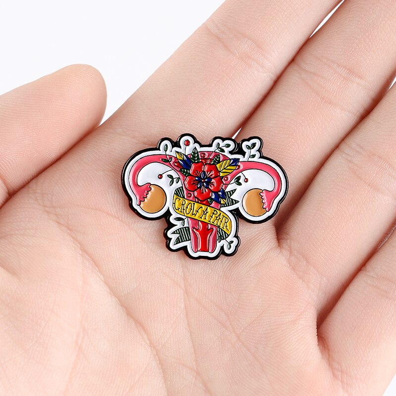 Bros Pin Enamel Desain Bunga Uterus Feminis Untuk Kerah Kemeja Ransel