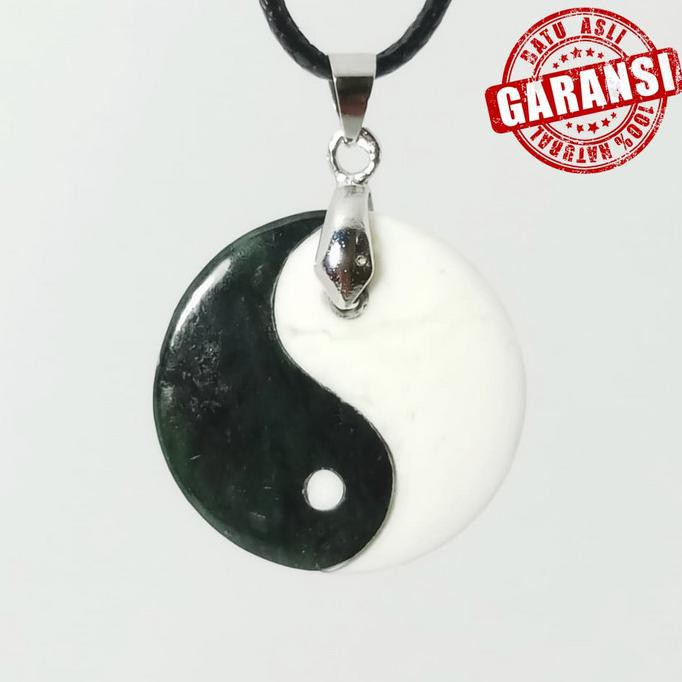 Best Seller Liontin Yin Yang Batu Black Jade Dan Giok Salju Hot