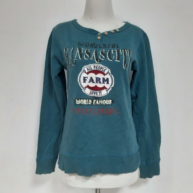 PRELOVED /THRIFT / SECOND SWEATER / CREWNECK PRINT / SABLON HIJAU TURKIS SIZE M - L LIKE NEW BRANDED