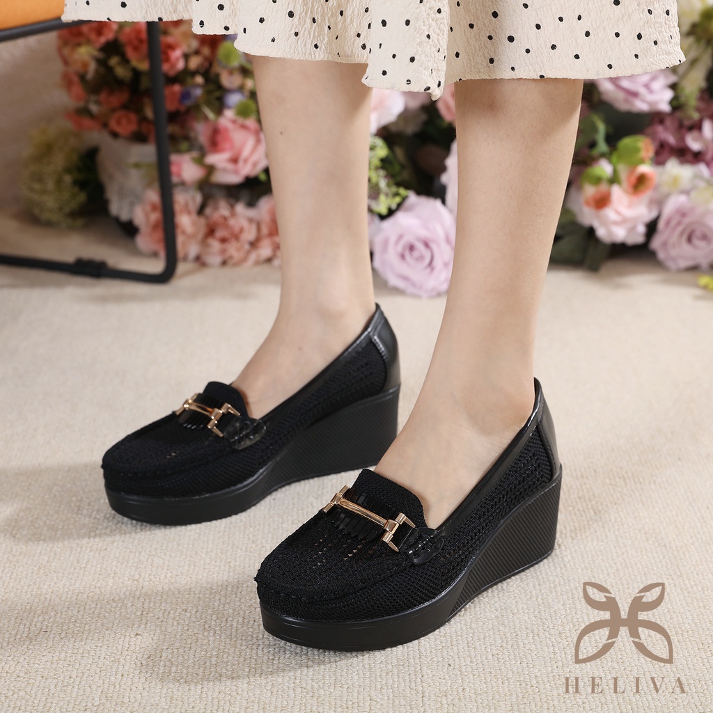 HELIVA DOVER Sepatu Wedges Sol 6cm Gold Chain Shoes Bahan Rajut Knitted H588 Original Brand